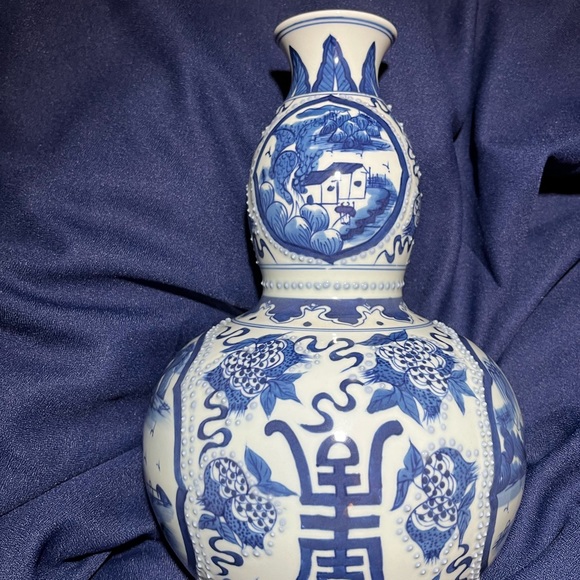 Vintage blue white double Gourd vase - Picture 2 of 8